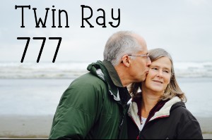 エンゲルナンバー777のツインレイの意味